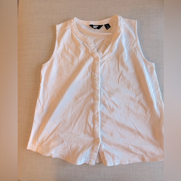 Lands End Button Down - Picture 2 of 3